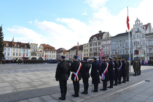 poczty sztandarowy służb mundurowych