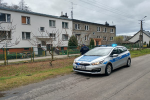 Policjant przyjechał pod dom sprawdzić kwarantanny