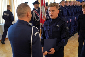 Ślubowanie nowych policjantów