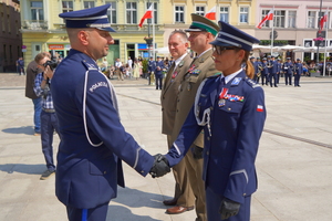 Odznaczenia i awanse policjantów i pracowników cywilnych