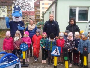 Zdjęcie grupowe uczestników spotkania.