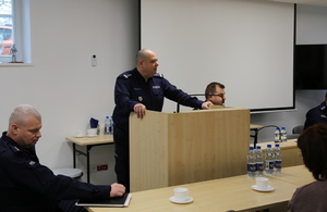 Komendant Miejski Policji w Bydgoszczy podczas wystąpienia