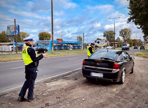 Policjanci Wydziału Ruchu Drogowego w trakcie akcji NURD