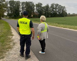 uczestnicy podczas działań na drodze