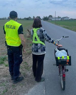 uczestnicy podczas działań na drodze