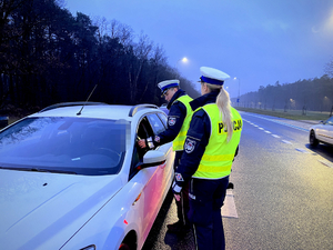 Policjanci Ruchu Drogowego w trakcie działań &quot;Trzeźwy Kierujący&quot;