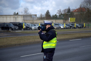 Policjanci ruchu drogowego w trakcie działań