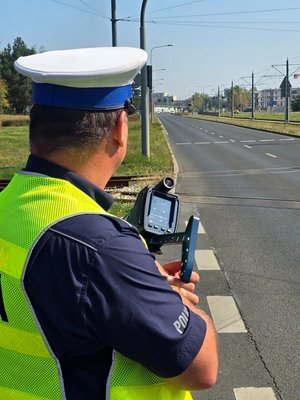 Policjanci podczas działań.