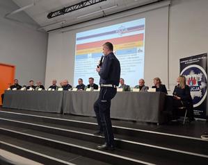 Uczestnicy podczas debaty.