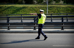 Policjanci w trakcie działań NURD na drodze