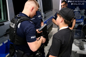 Bydgoscy policjanci wśród wystawców na Międzynarodowych Targach Bezpieczeństwa i Obronności „LOGIS-MIL 2025”