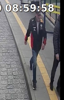 zdjęcia przedstawiają osobę podejrzaną o kradzież