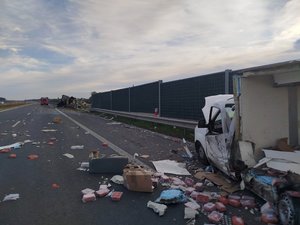 Służby na miejscu zdarzenia.