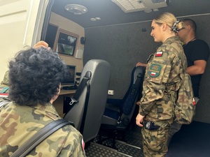 Uczniowie szkoły mundurowej odwiedzili bydgoską komendę