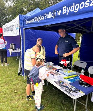 Policjanci uczestniczyli w 2. Biegu „Bydgoszcz Tętni Dobrem”