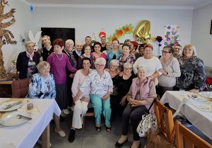Zdjęcie grupowe uczestników spotkania.