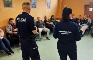 Bydgoscy profilaktycy mówili o zagrożeniach i odpowiedzialności prawnej