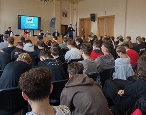 Uczestnicy podczas debaty.