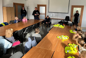 Przedszkolaki z wizytą u policjantów na bydgoskich Wyżynach