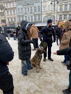 Bydgoscy policjanci grają z Wielką Orkiestrą Świątecznej Pomocy