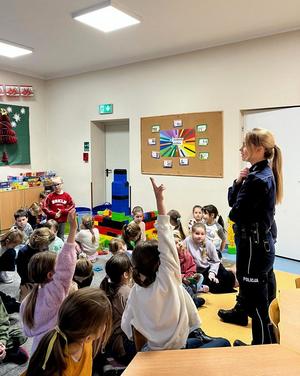 Śródmiejscy policjanci o bezpieczeństwie podczas ferii zimowych