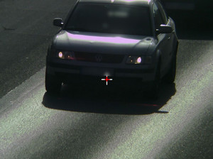 Policjanci ruchu drogowego kontrolowali odległość między pojazdami