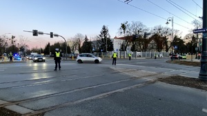 Policjanci podczas zabezpieczenia meczu.