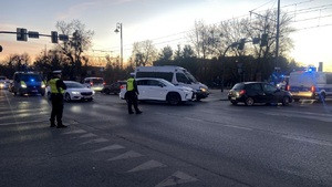 Policjanci podczas zabezpieczenia meczu.