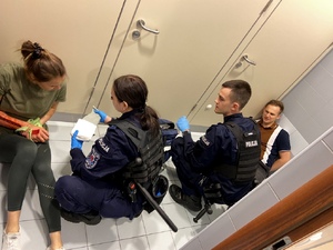 Policjanci podczas zawodów.