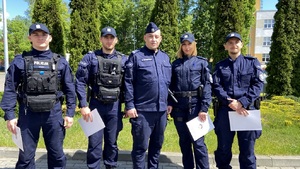 Wspólne zdjęcie policjantów.