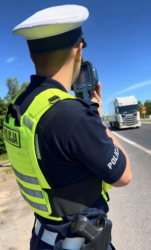 policjanci podczas służby